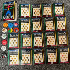 American Girl Pleasant Company Girl of Today - Lot of Grin Pins & Mini G…